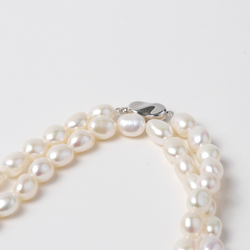 Heather(ヘザー)　淡水パールホワイト・バロックロングネックレス