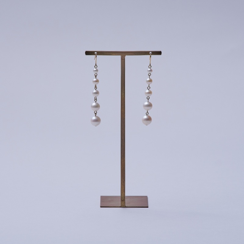 Ella1(エラ1)　淡水パールホワイトグラデーションピアス