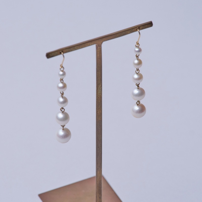 Ella1(エラ1) 淡水パールホワイトグラデーションピアス｜自由が丘