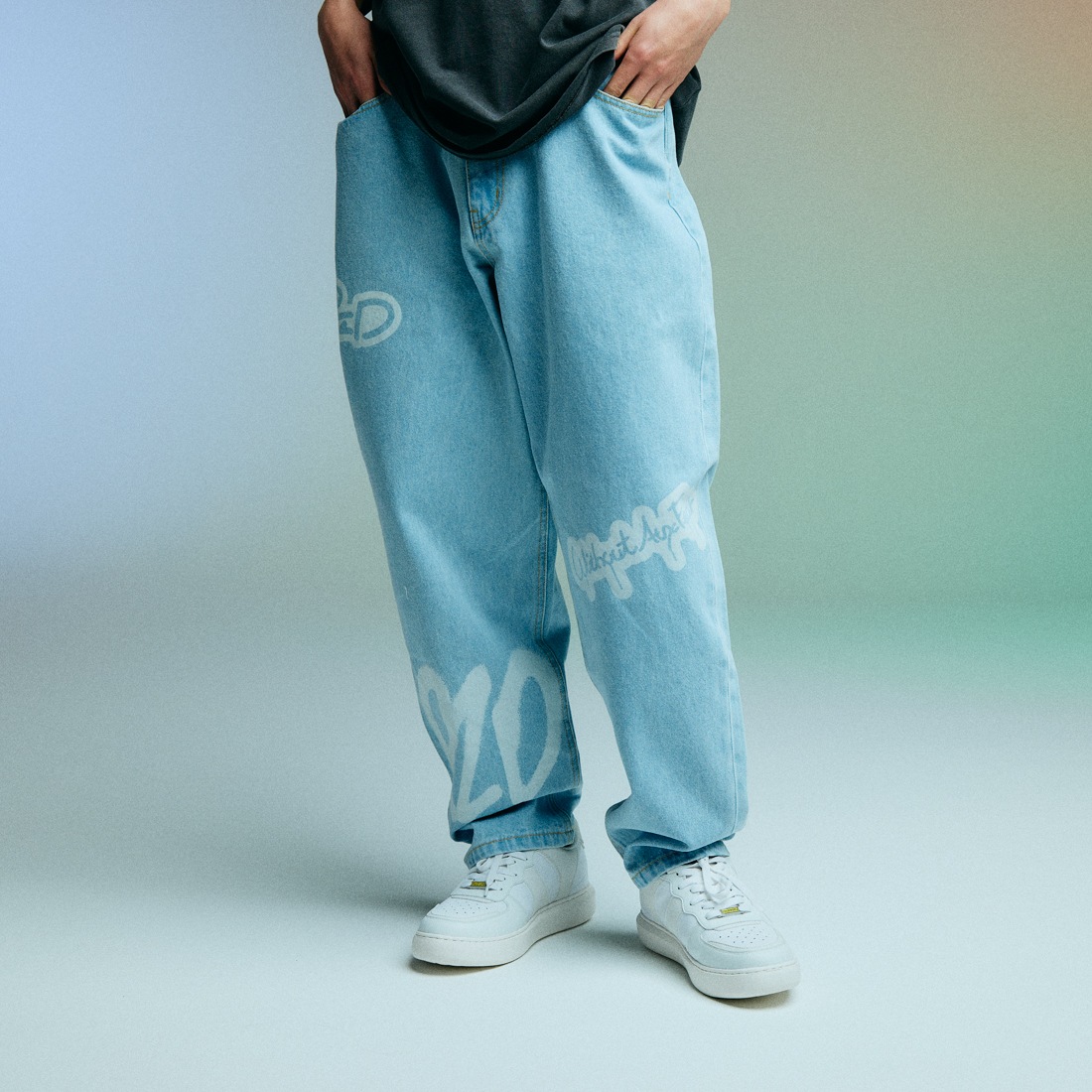 ReZARD  Masato YamaguchiSpray Logo Wide Denim Pants