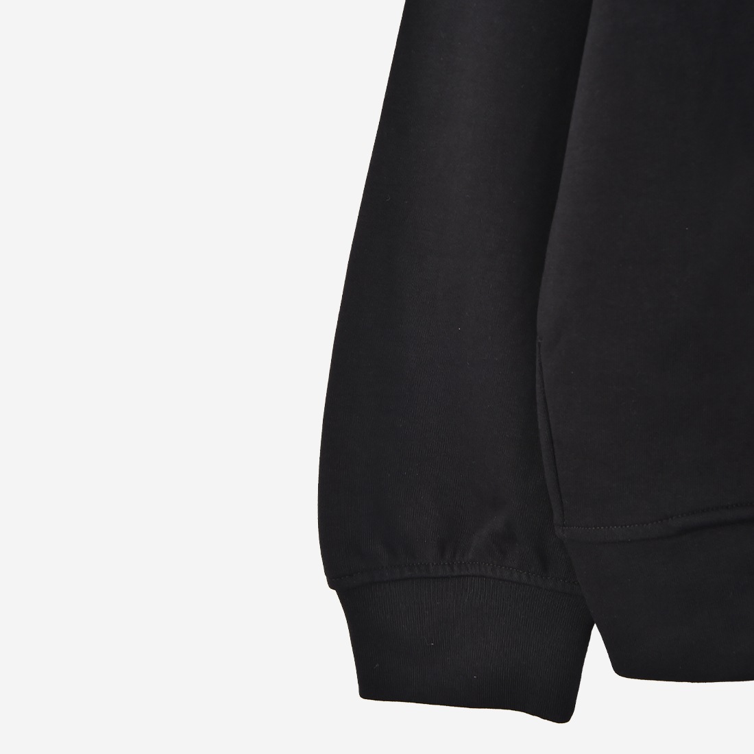 ��ReZARD�� Emboss Logo Sweat