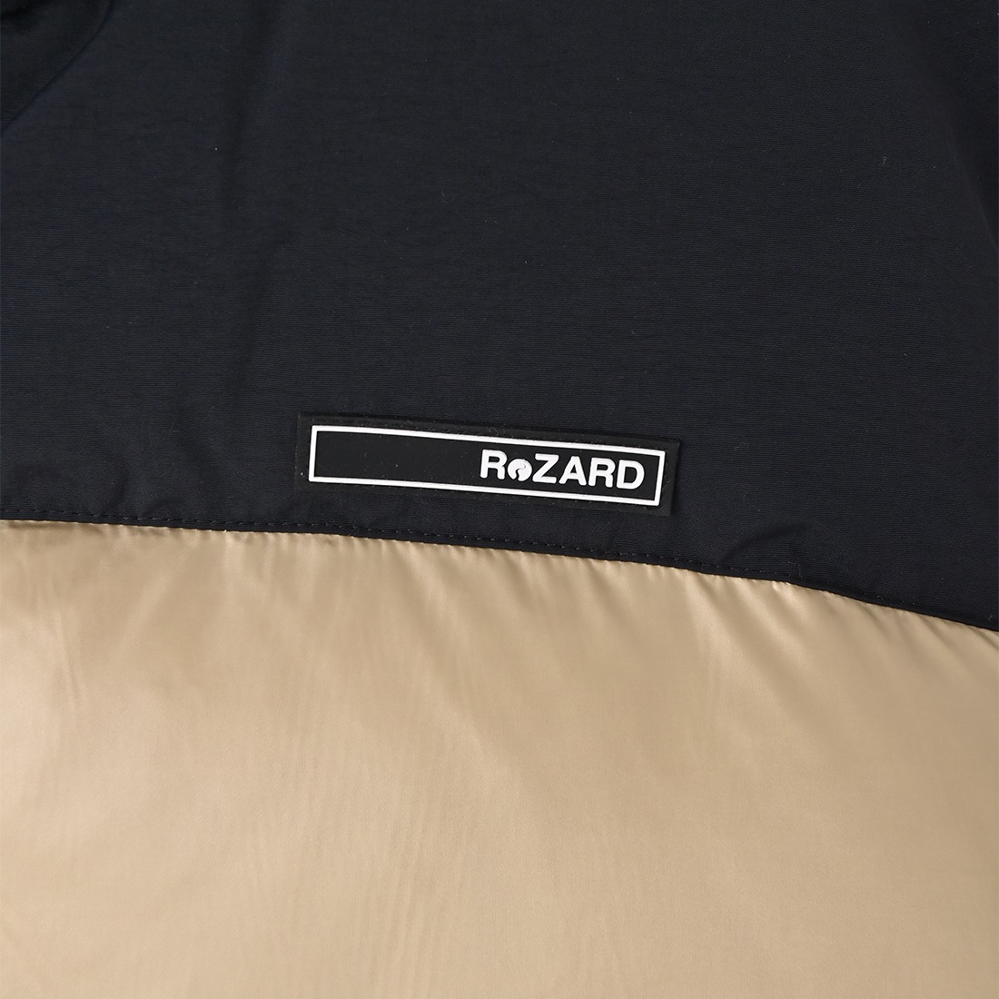 ReZARDShoulder Switched Down Jacket