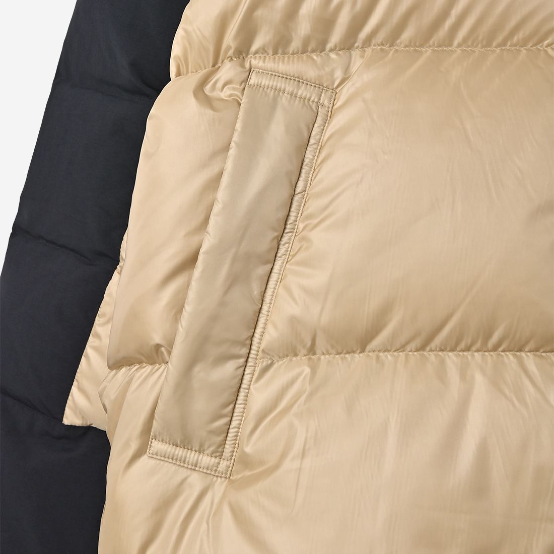 ReZARDShoulder Switched Down Jacket