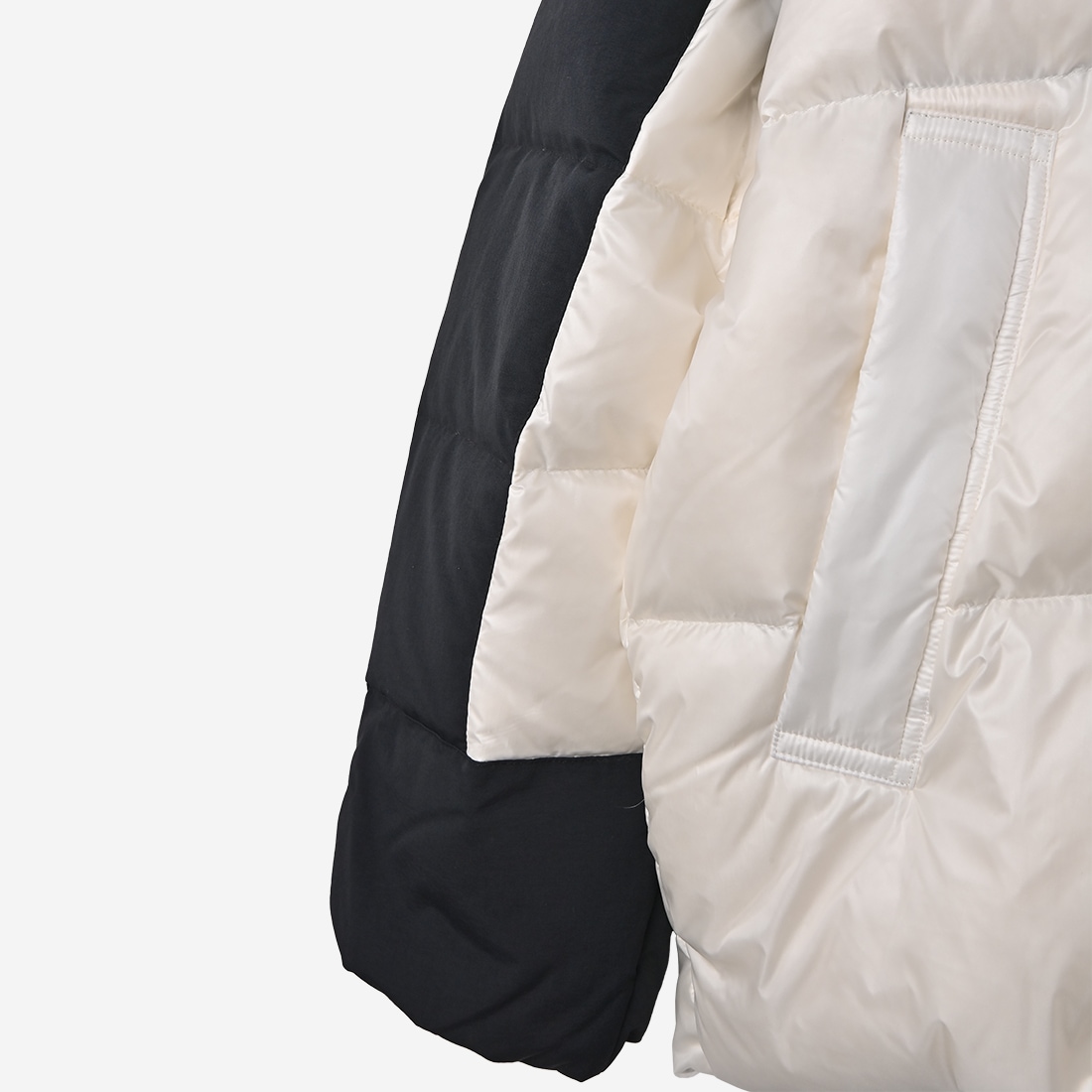 ReZARDShoulder Switched Down Jacket
