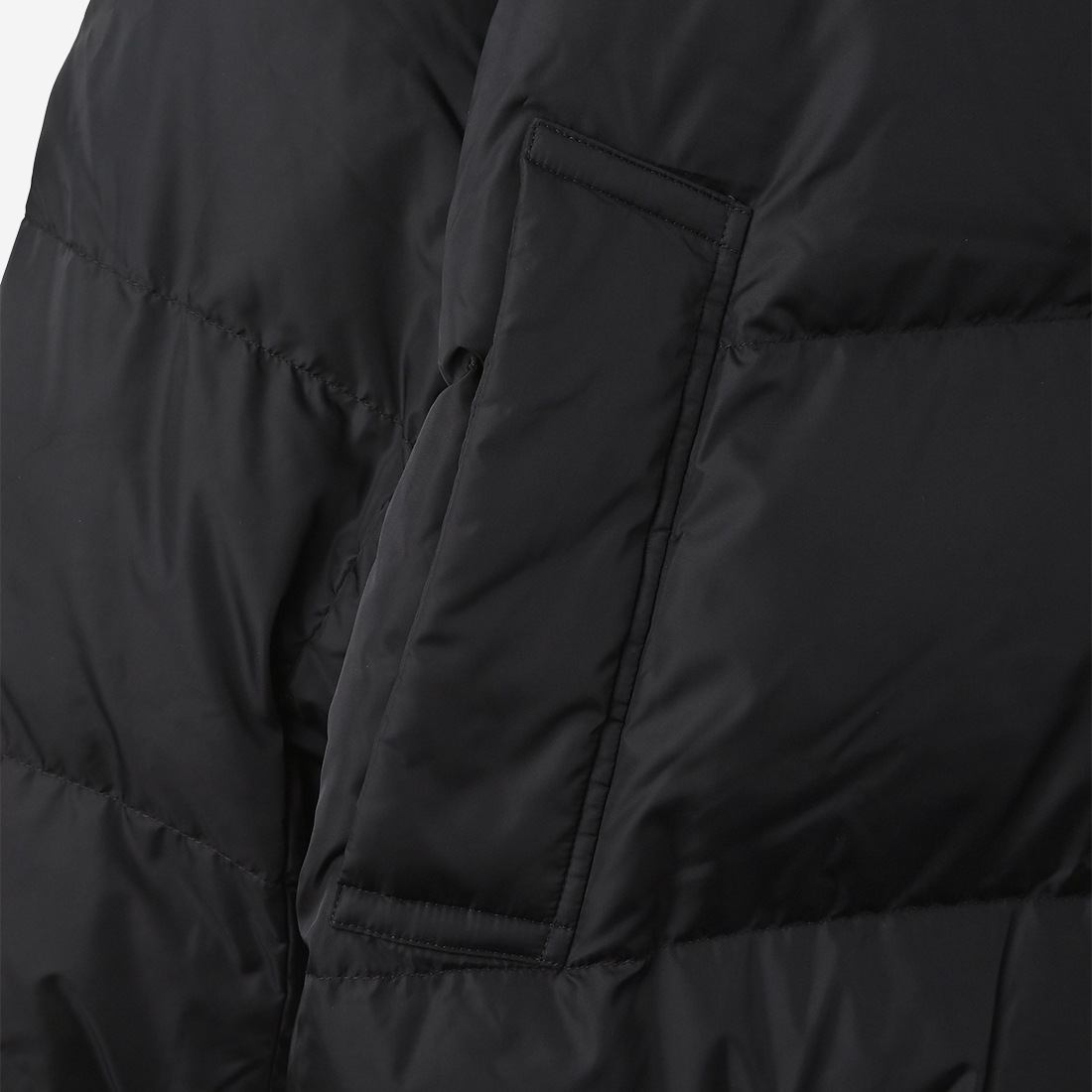 ReZARDReversible Down Jacket