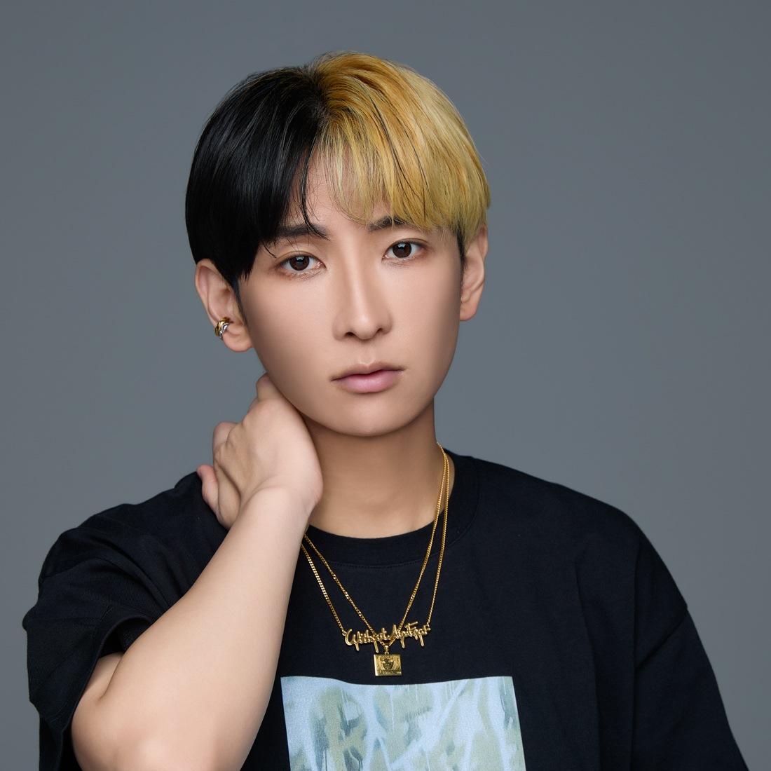 սλReZARD  Masato YamaguchiGirl Neck LaceGold