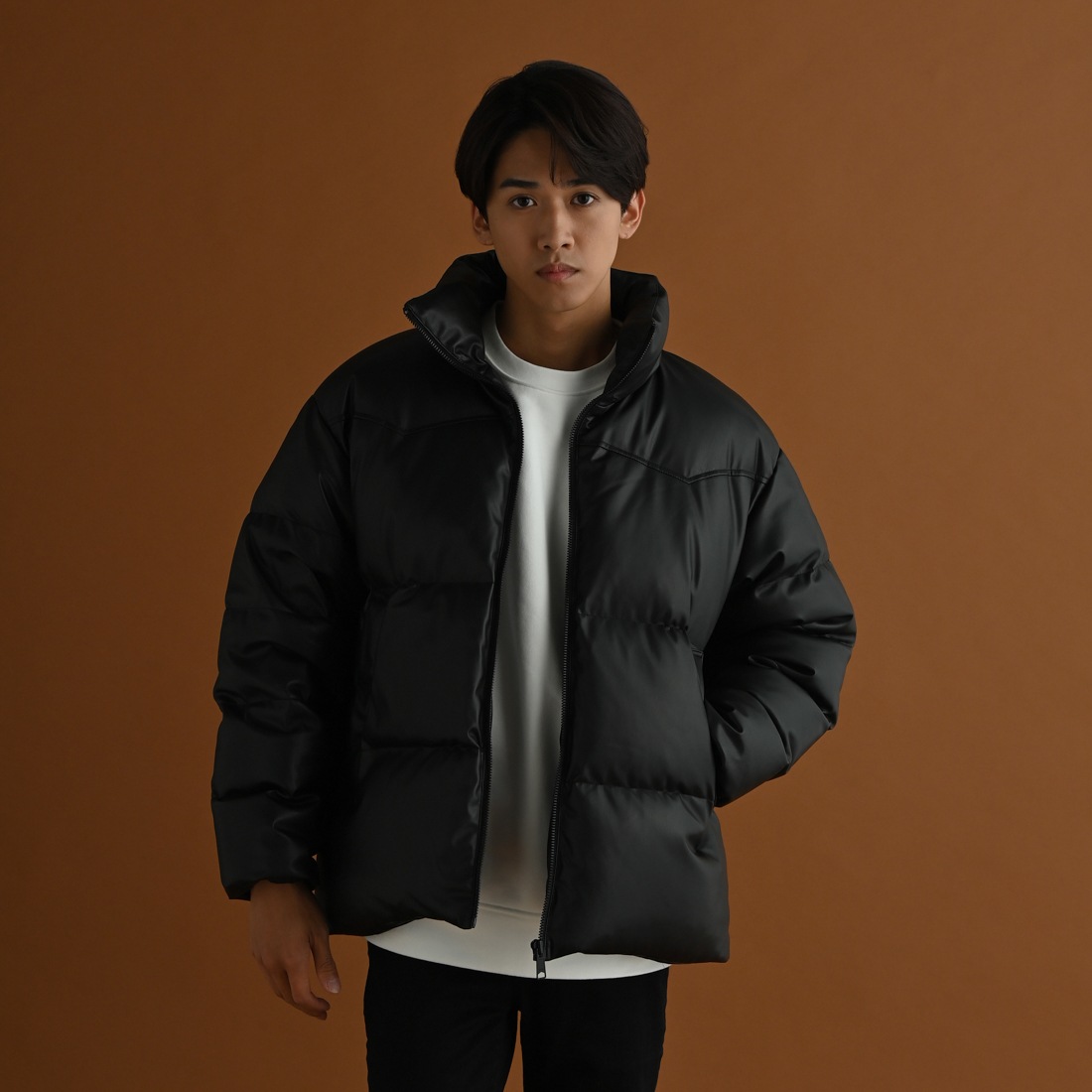 ��ReZARD��Emboss Logo Down Jacket