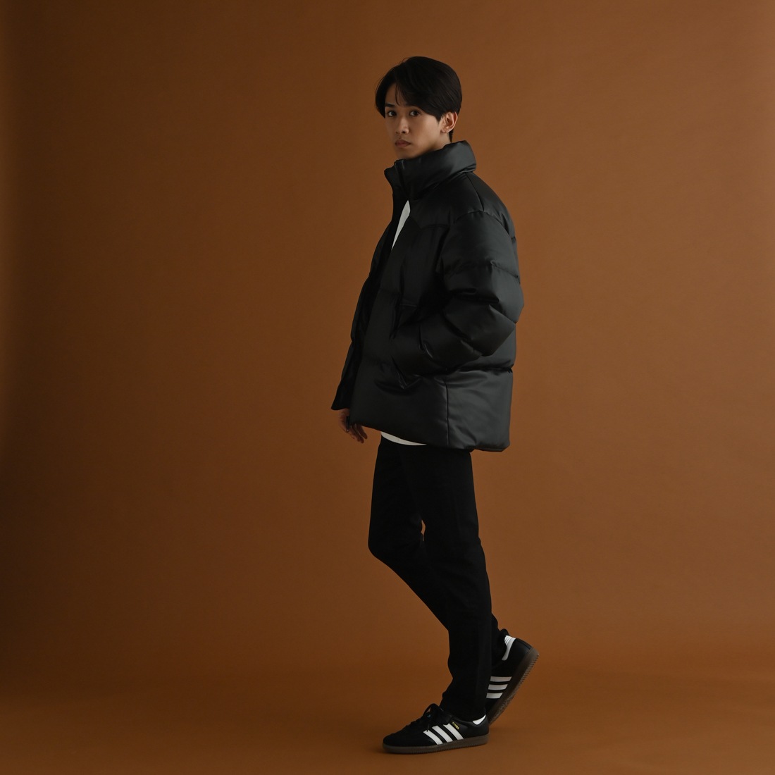 ��ReZARD��Emboss Logo Down Jacket