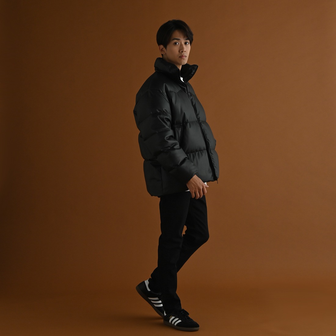 ��ReZARD��Emboss Logo Down Jacket