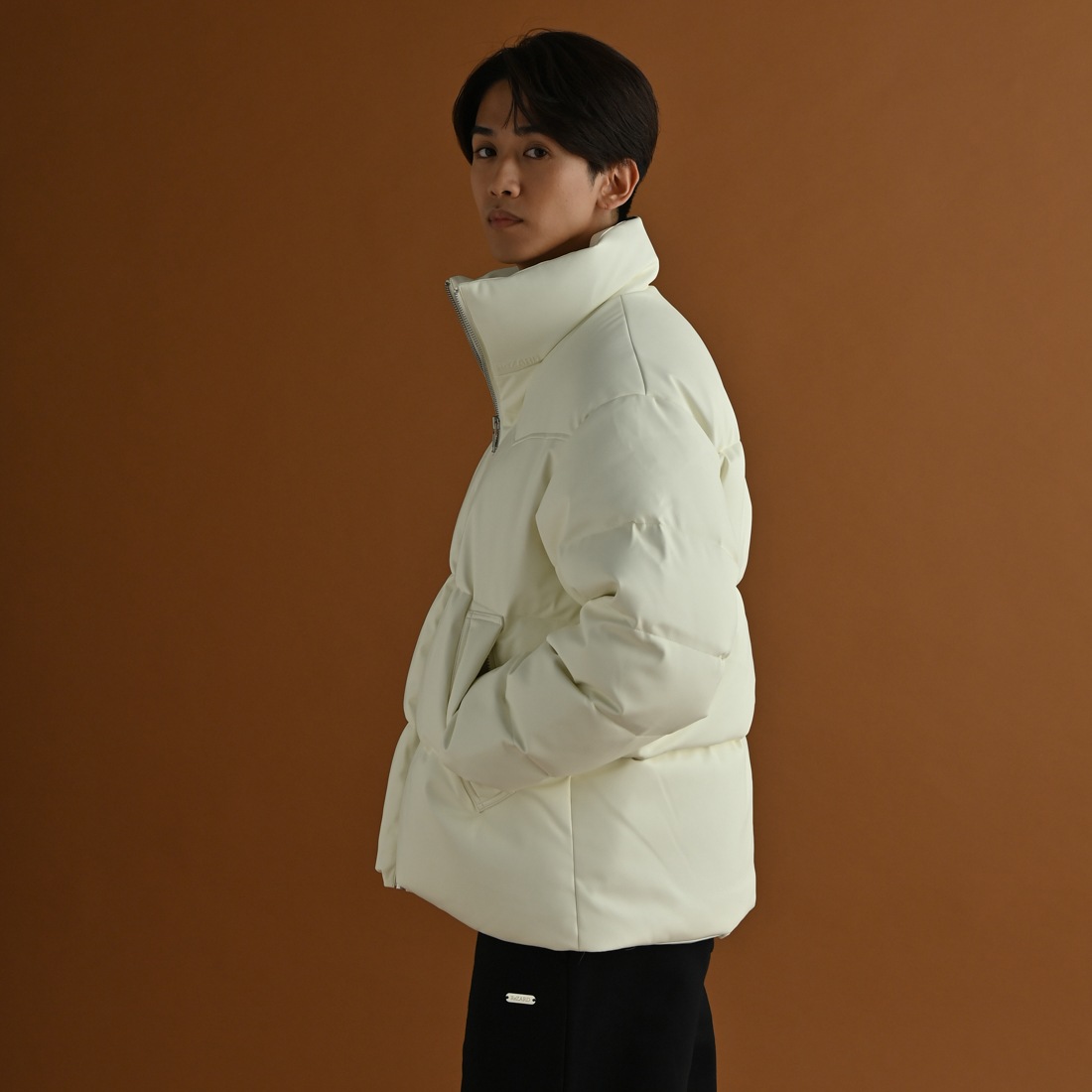 ��ReZARD��Emboss Logo Down Jacket