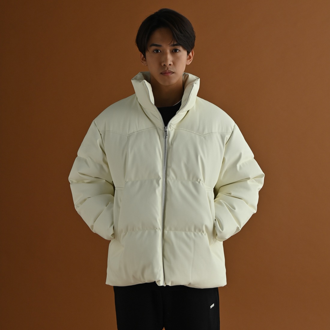 ��ReZARD��Emboss Logo Down Jacket