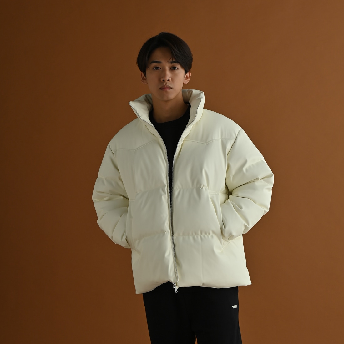 ��ReZARD��Emboss Logo Down Jacket