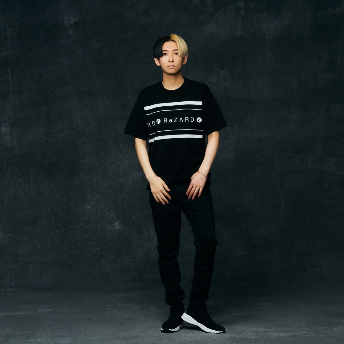 【ReZARD】Short Sleeve Line Knit Sweater