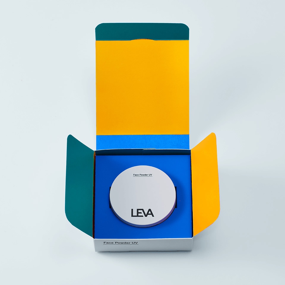 レヴァ フェースパウダーUV