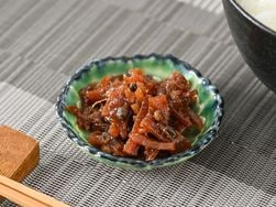 かまぼこのしぐれ煮（山椒入）