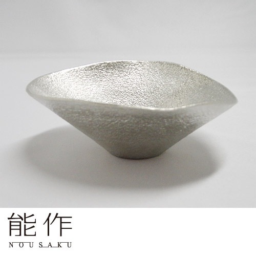 ǽ Kuzushi - Yugami //   ǥ