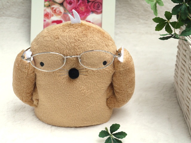フモフモさん めがねかけます もぐぐ 可愛い癒しのぬいぐるみ シナダ製