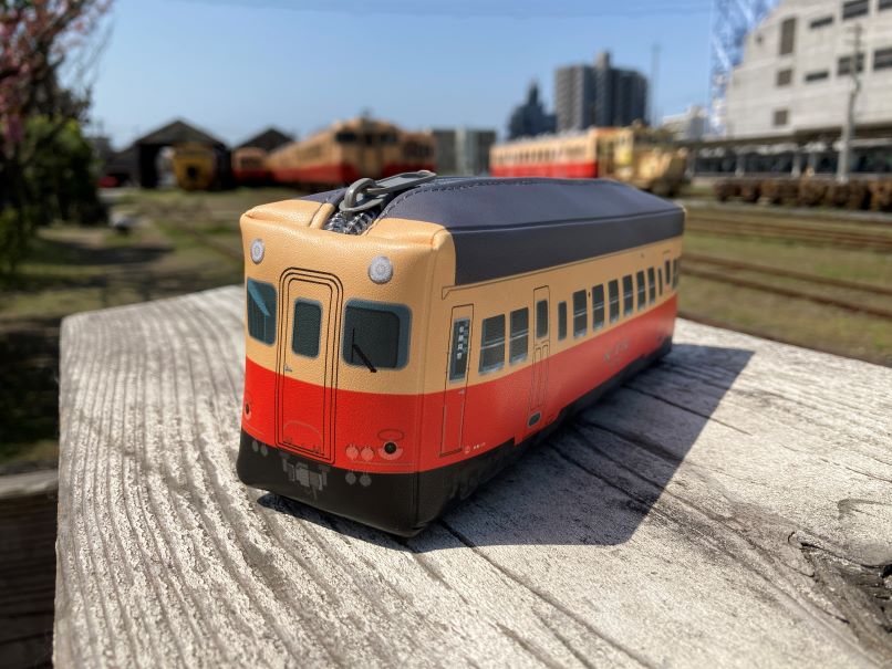 小湊鐵道オリジナル　車両型ペンケース