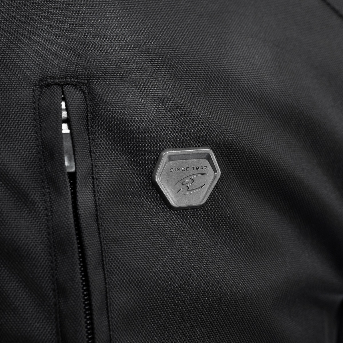 JK-6034 �ץ��ƥ��ȥ����󥿡����㥱�å�