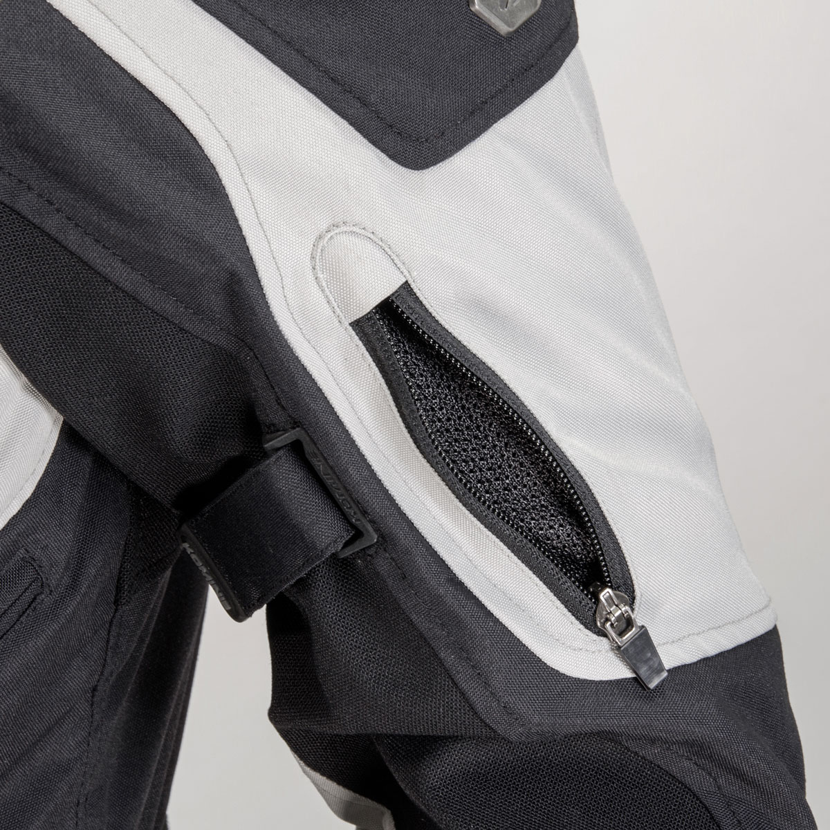 JK-613 �ץ��ƥ��ȥե륤�䡼���㥱�å�