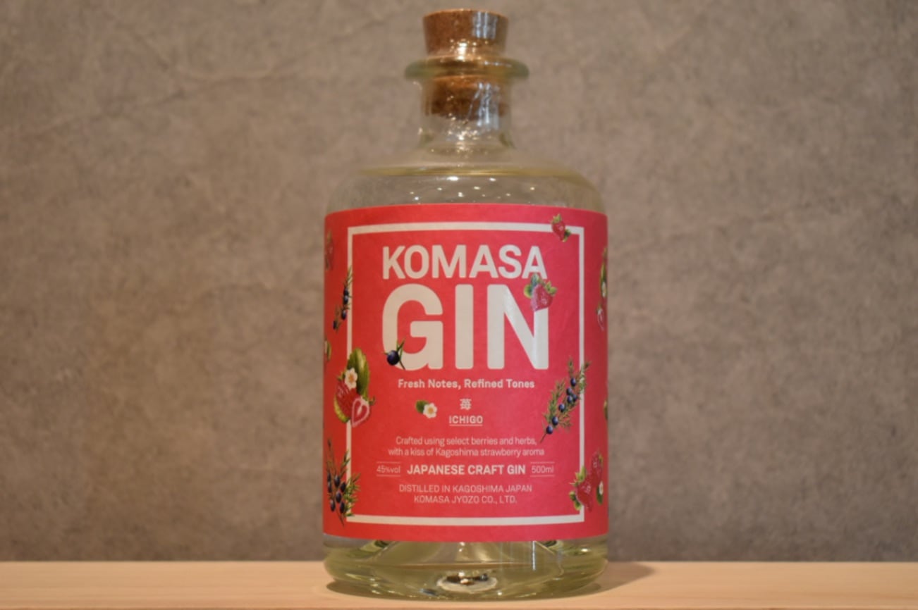 ◆ 小正 KOMASA GIN 苺 正規品 45.0% 500ml ◆