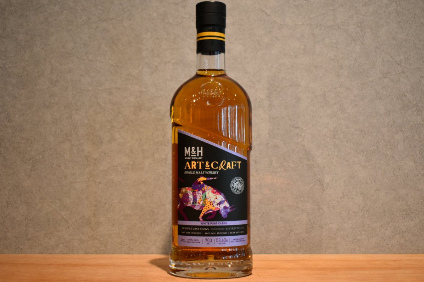 ◆ M&H アート&クラフト ホワイトポートワイン 正規品 53.6% 700ml ◆