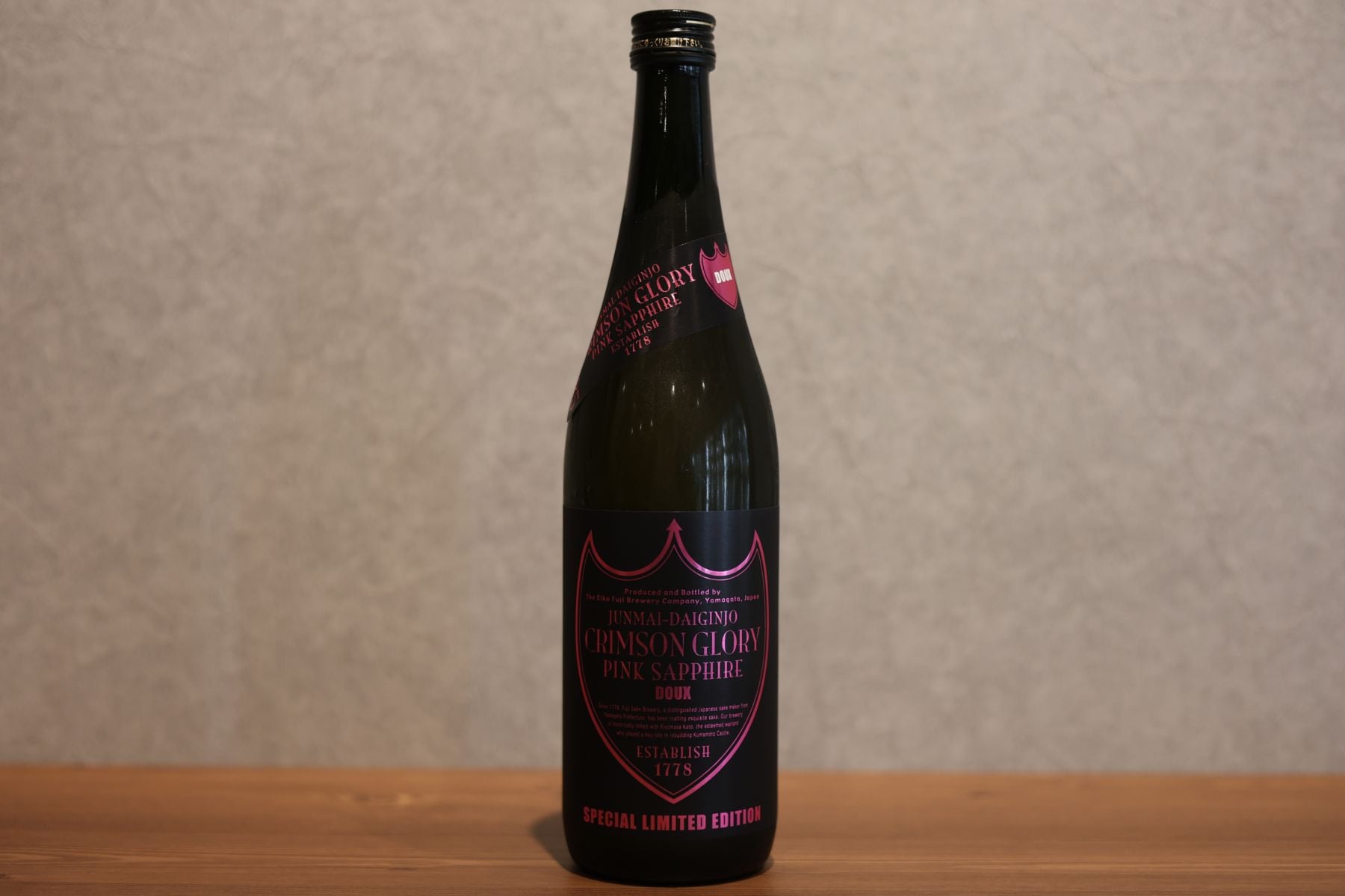 ◆ 栄光冨士 CRIMSON GLORY 純米大吟醸 無濾過原酒 720ml ◆