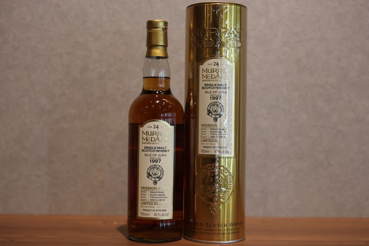 アイルオブジュラ　1992　28年　53.5％　700ml アイルオブジュラ 1992 28年 53.5％ 700ml WHISKY LOVERS