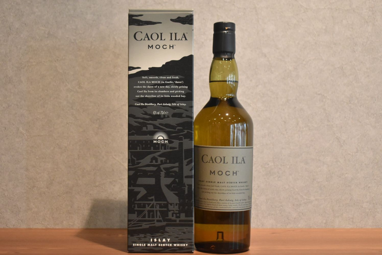 ◆ カリラ モッホ 並行品 43.0% 700ml ◆