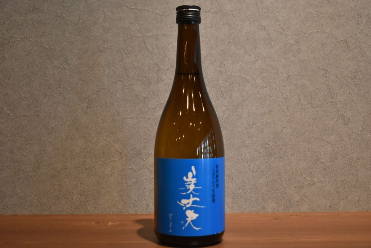 ◆ 美丈夫 特別純米酒 しぼりたて生原酒 720ml ◆