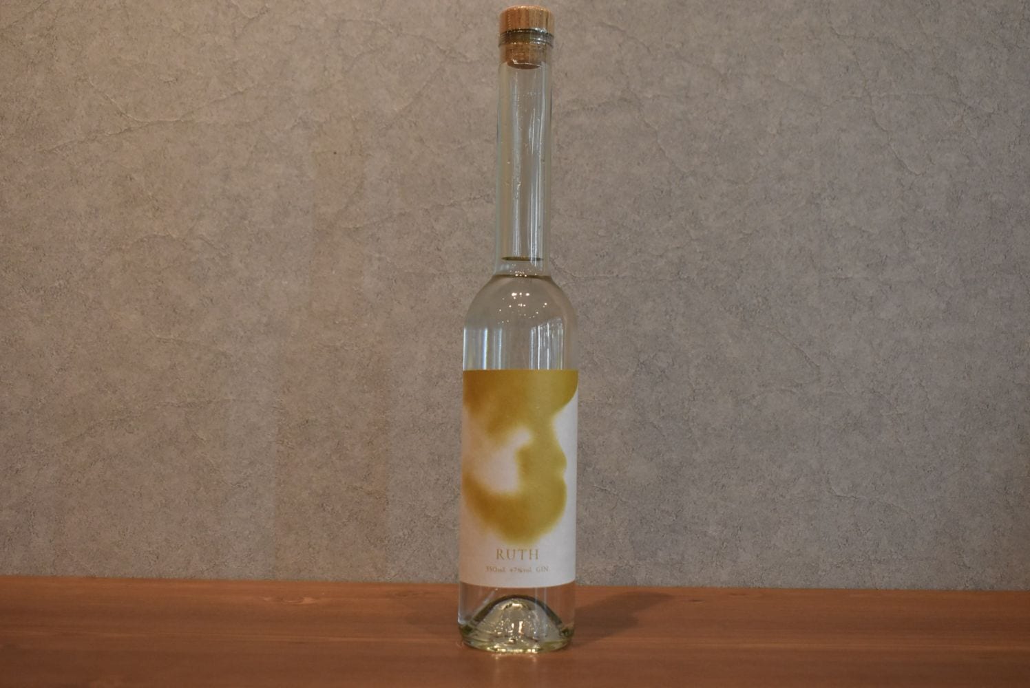 ◆ 鷹栖蒸溜所 RUTH GN-001  正規品 47.0% 350ml ◆