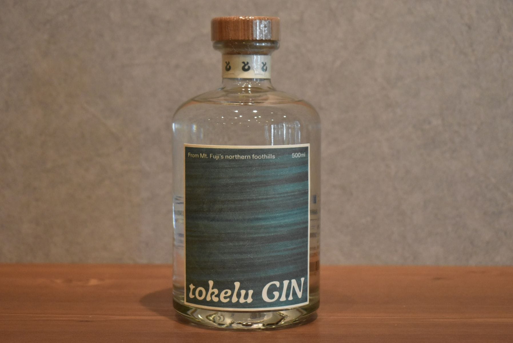 ◆ tokelu GIN 正規品 47.0% 500ml ◆