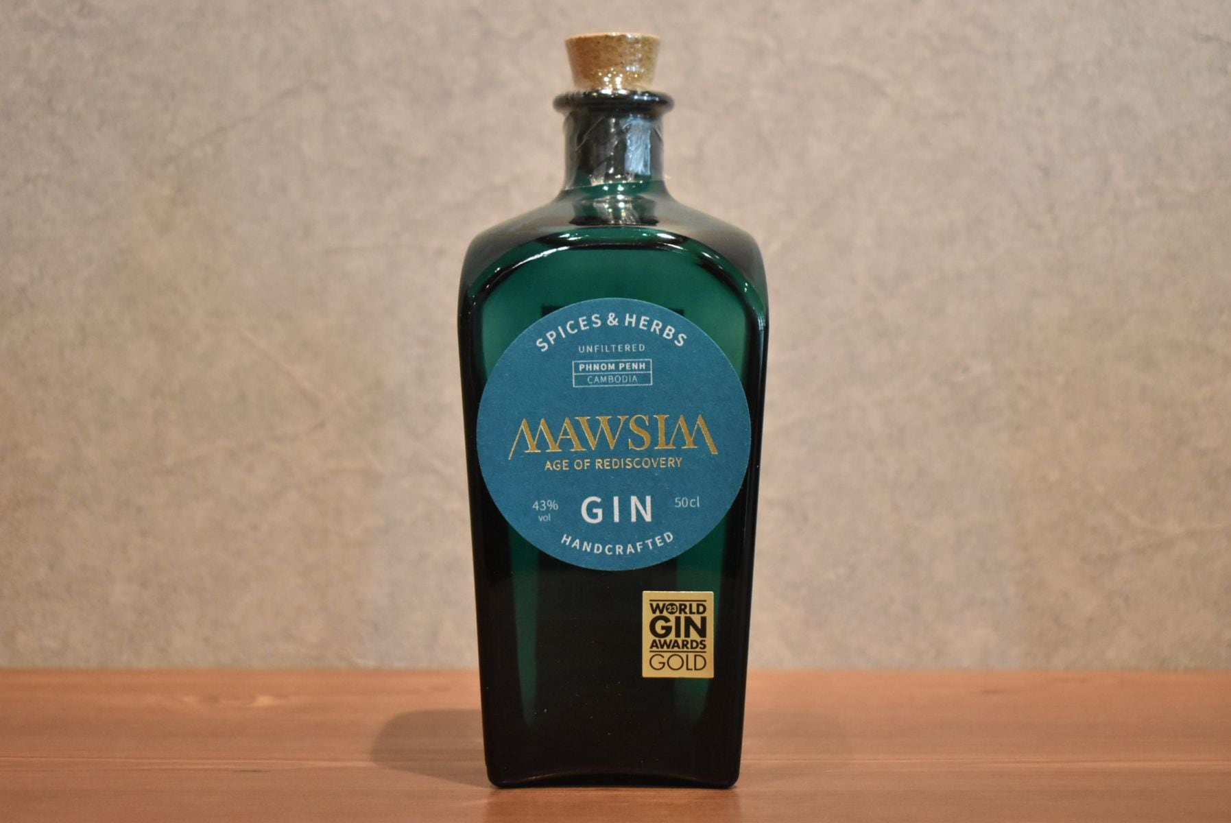 ◆ マウシムジン スパイス＆ハーブス 正規品 43.0% 500ml ◆