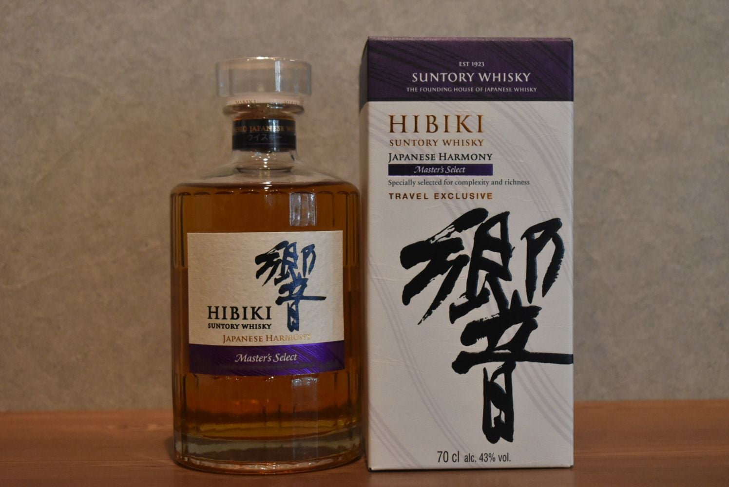 ◆ 響 マスターズセレクト 並行品 43.0% 700ml ◆