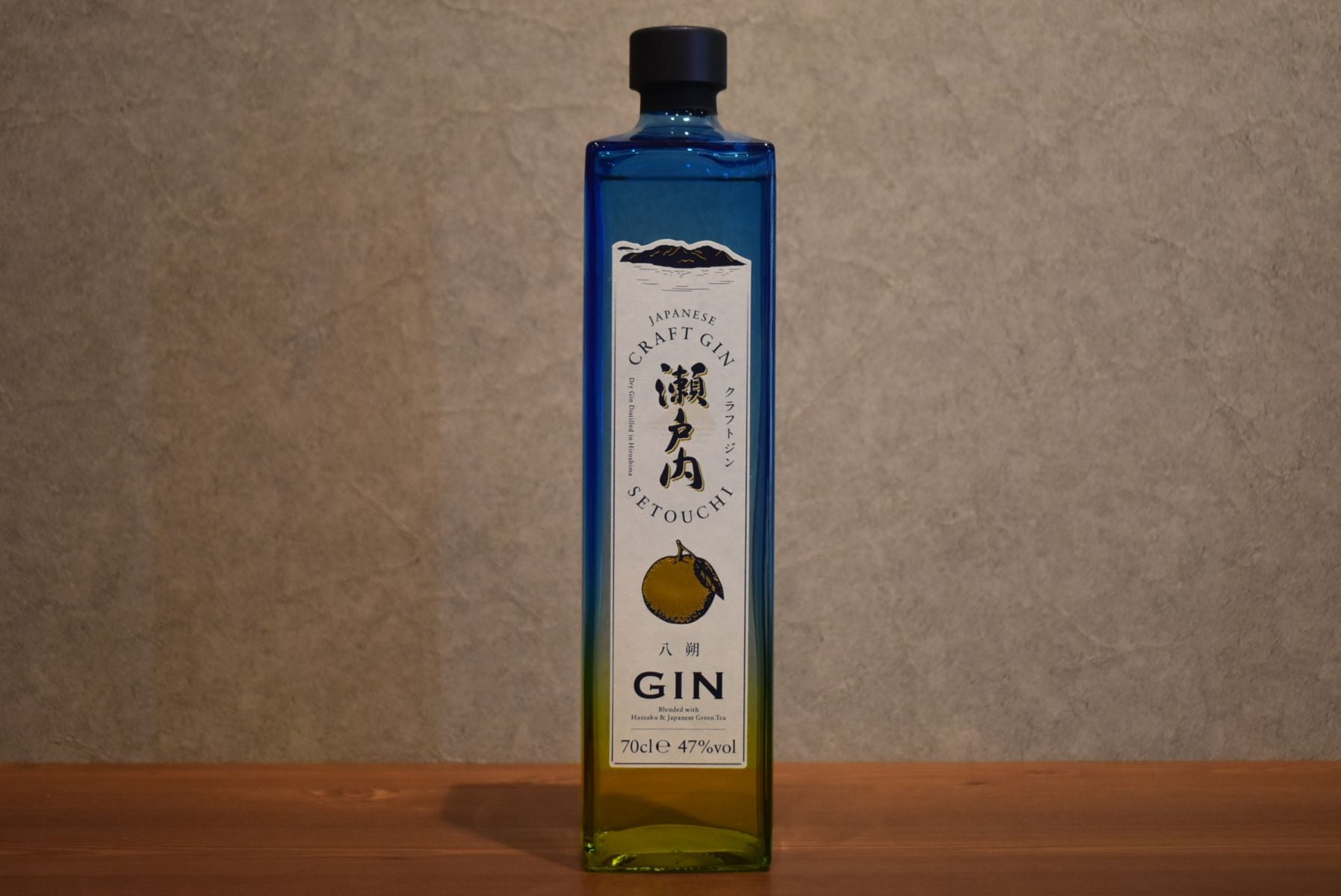 ヤドランの井戸さん専用 クラフトジン瀬戸内 八朔 47.0% 700ml｜こみや酒店 ONLINE STORE