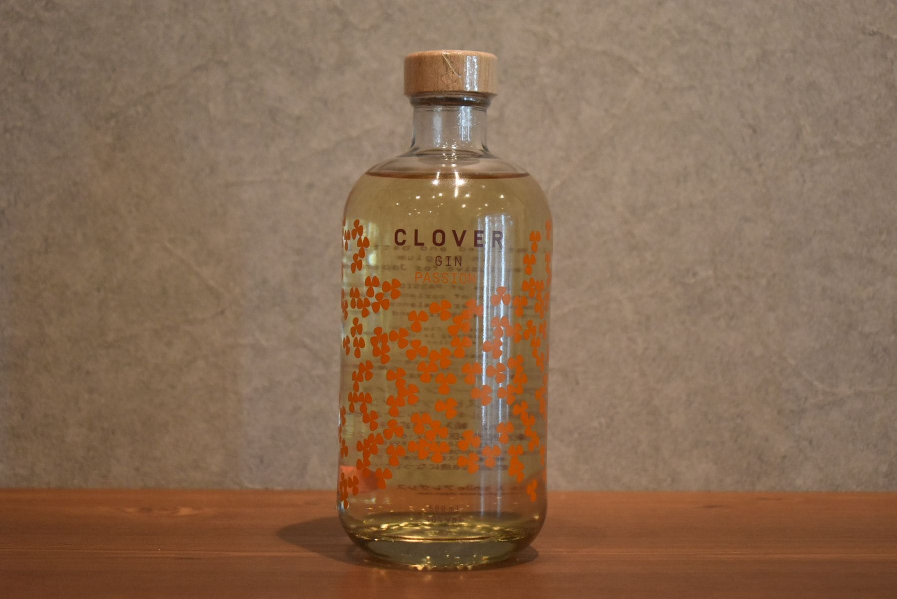 クローバージン パッション 正規品 40.0% 500ml｜こみや酒店 ONLINE STORE