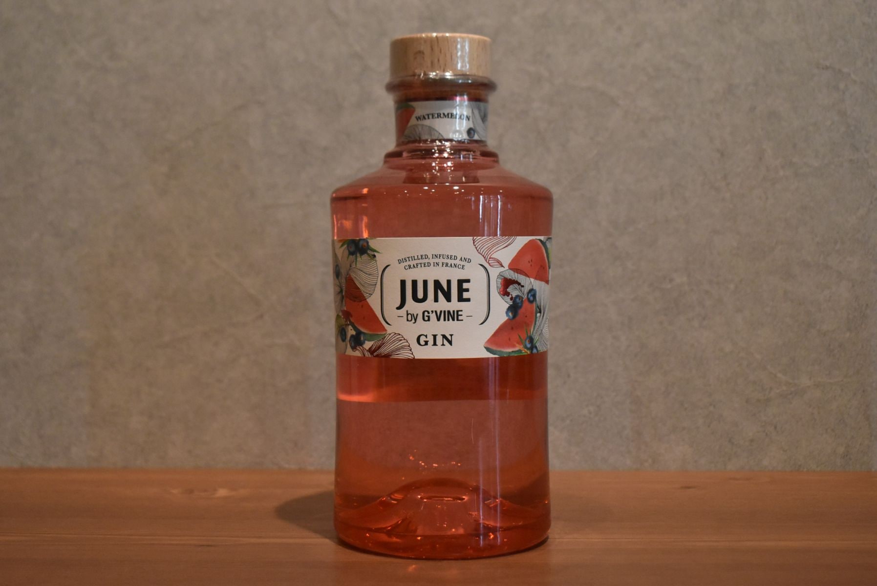 ◆ ジーヴァイン ジューン スイカ ジン 37.5％ 700ml ◆