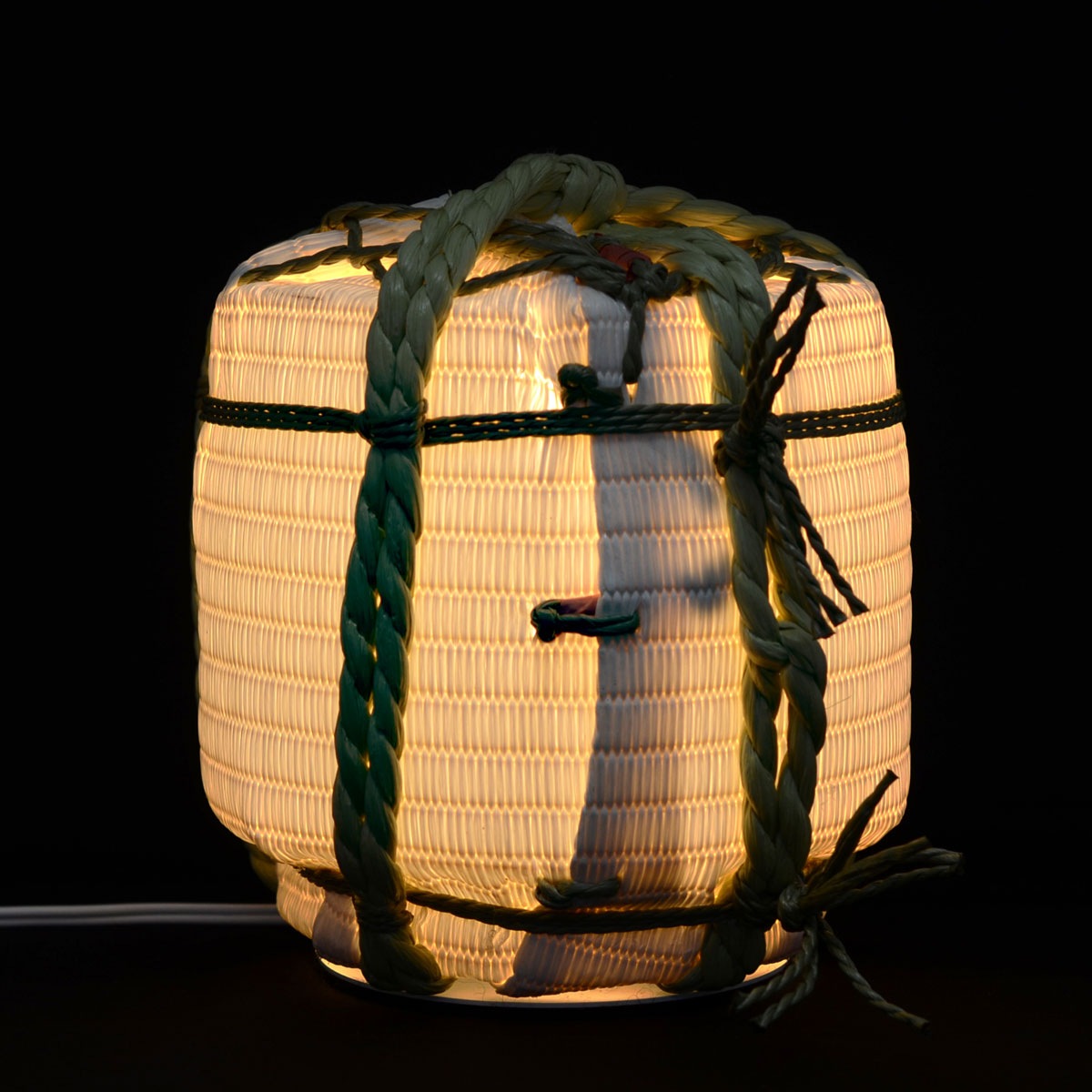 【中古】 炭/創森社/岸本定吉 菰樽ライト◇菰樽ライト 寿 高砂や (作：荻野丹雪)｜明治創業菰