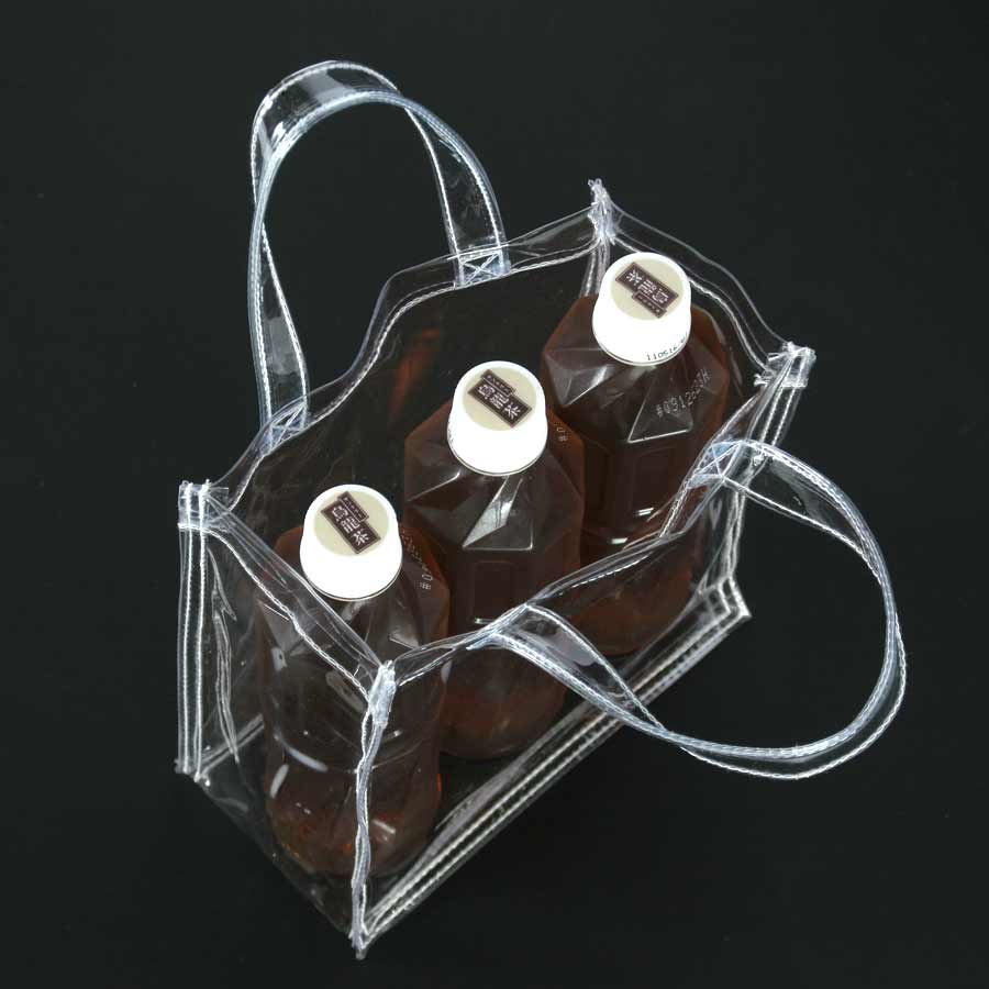 CB-2020 透明ビニールバック 透明バッグ シースルバッグ  20cm正方形の小振りながら必要最低限収納できます。