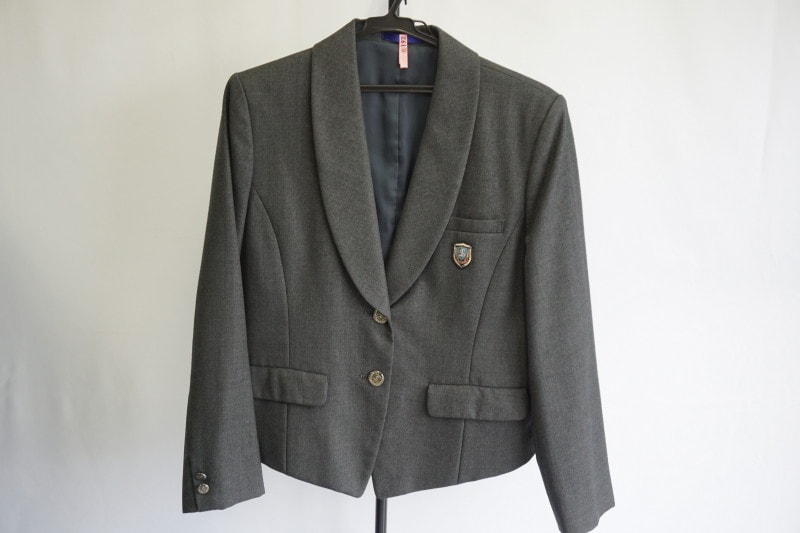 神奈川県　自修館中等教育学校　女子ブレザー　(旧デザイン)　【0106192】