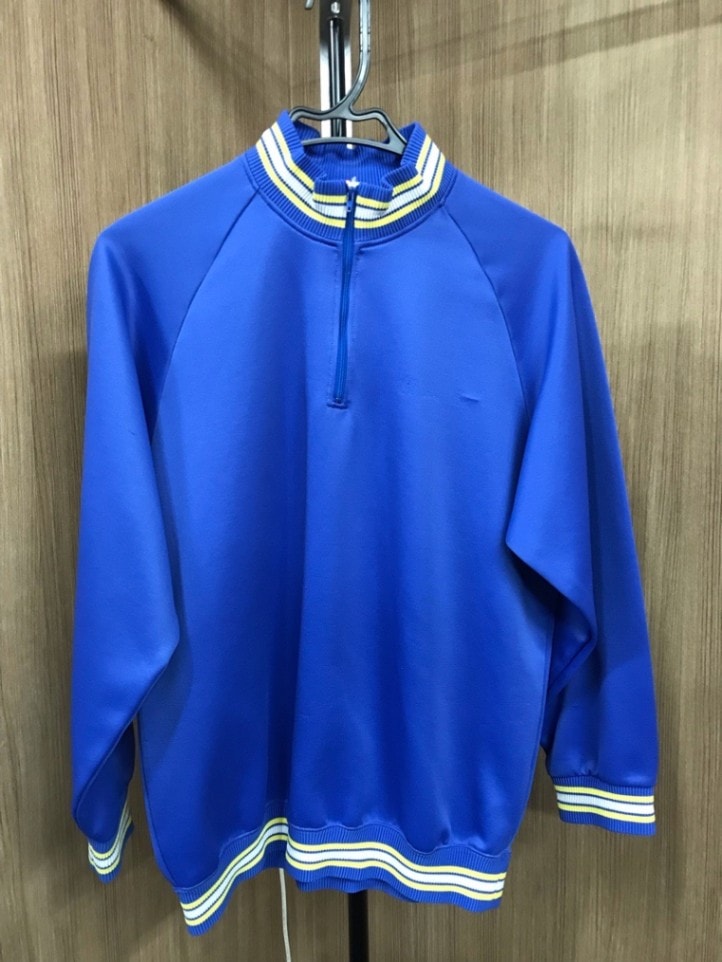 何十年も前の伏見工業のジャージです。 藤塚中学校 ジャージ上 (旧デザイン)【0105321】 | 体操着