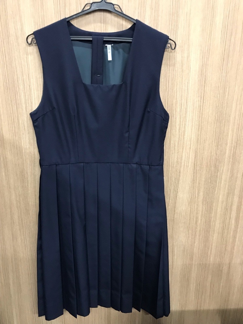 神奈川県　秦野市立鶴巻中学校　ジャンバースカート　【0206388】