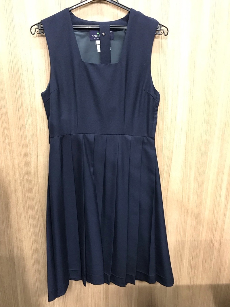 神奈川県　秦野市立鶴巻中学校　ジャンバースカート　【0206387】