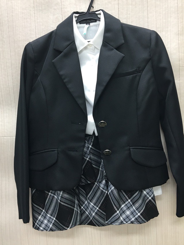 フォーマルスーツ　3点セット　【0209436～9438】