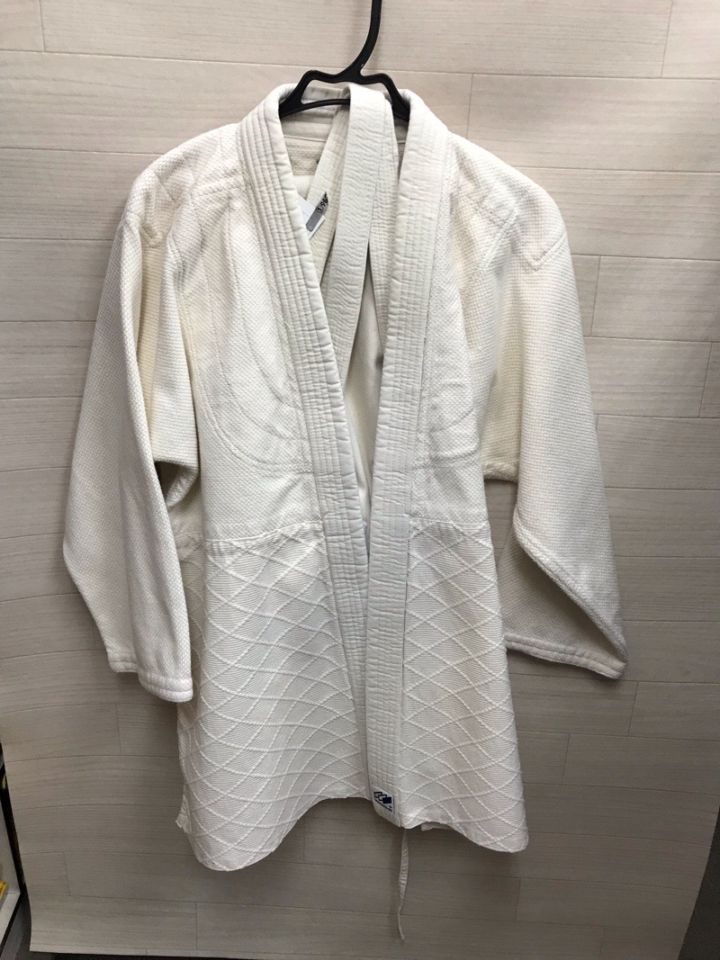 神奈川県　成瀬中学校　柔道着3点セット　【0301967～0301969】