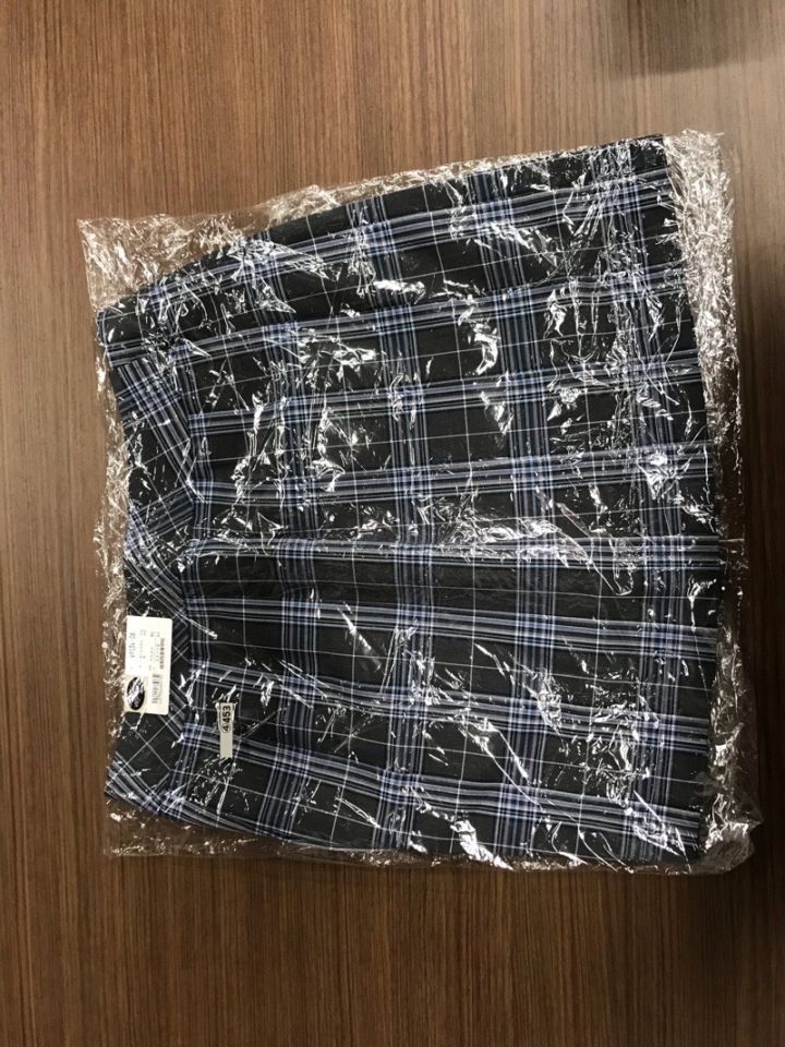 綾瀬西高校　スカート（夏）新品【0304453】