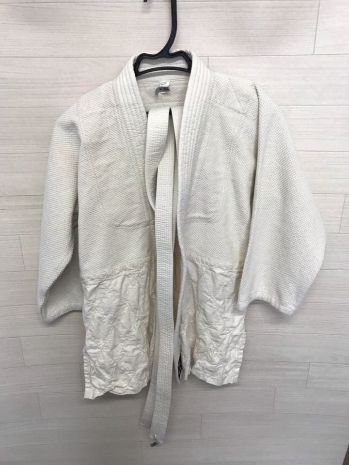 神奈川県　希望ヶ丘中学校　柔道着　2点セット　【0304356～0304357】