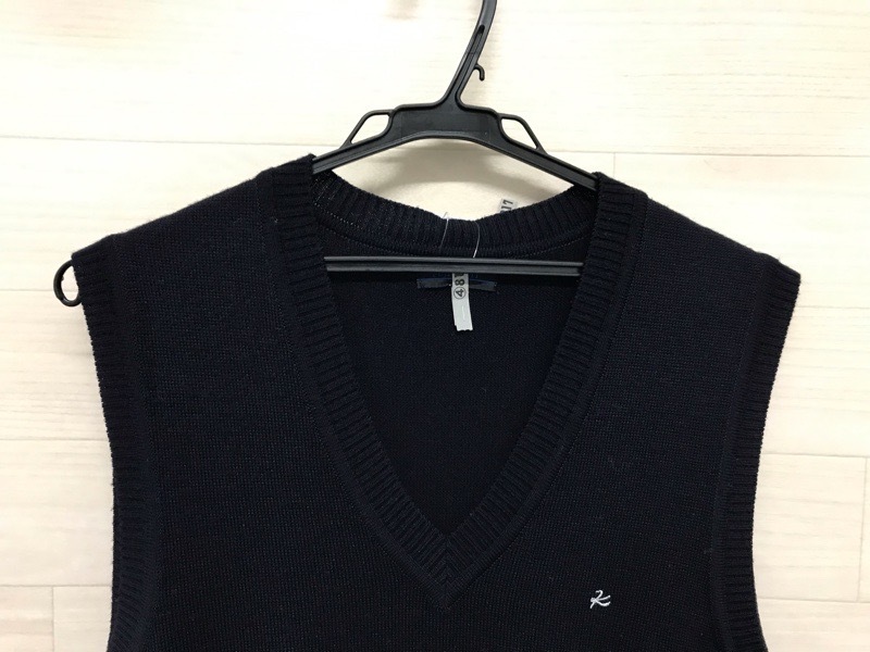 神奈川県　向上高校　ニットベスト　【0304817】