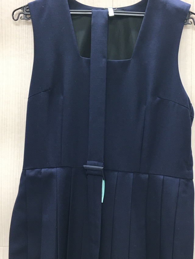 神奈川県　厚木中学校　ジャンバースカート（冬）【0209621】