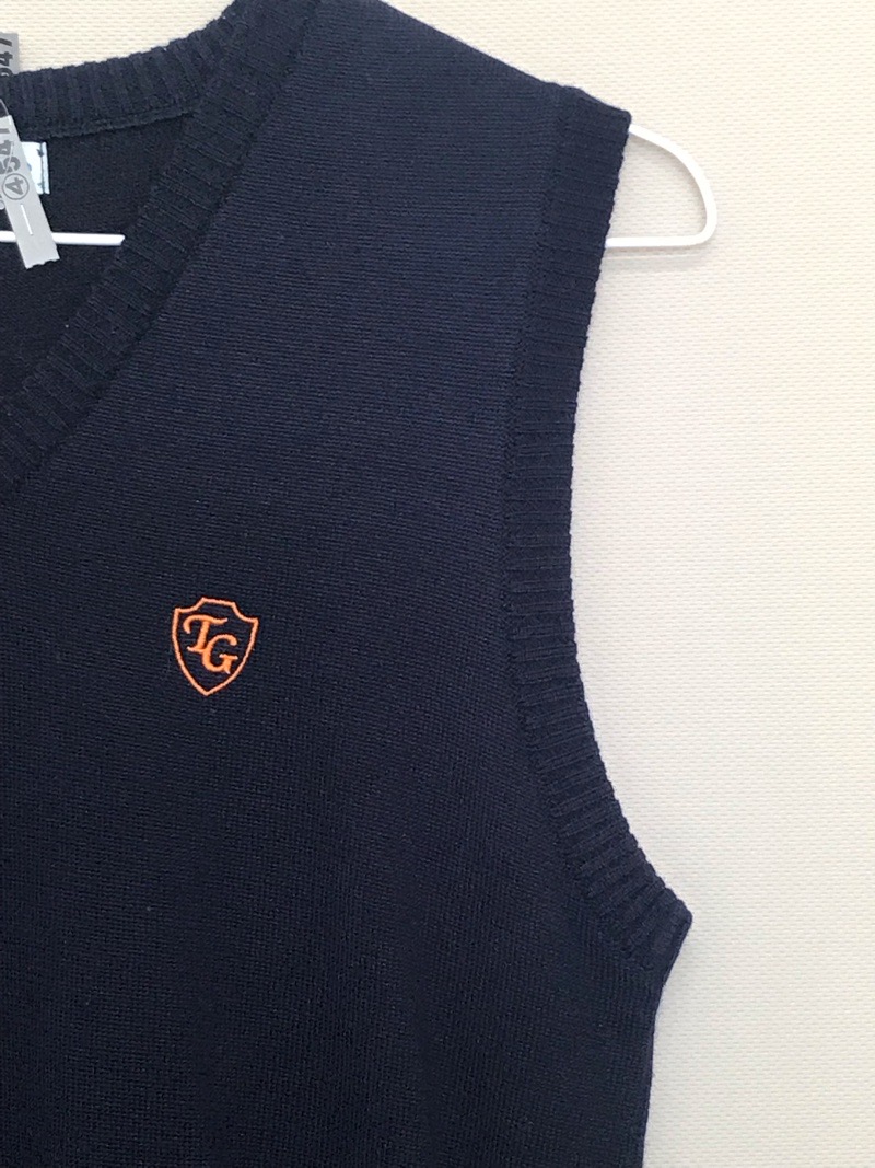 神奈川県　立花学園高校　ニットベスト　【0304547】